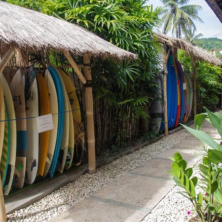 Dhm Surf Villa Kuta  Zewnętrze zdjęcie