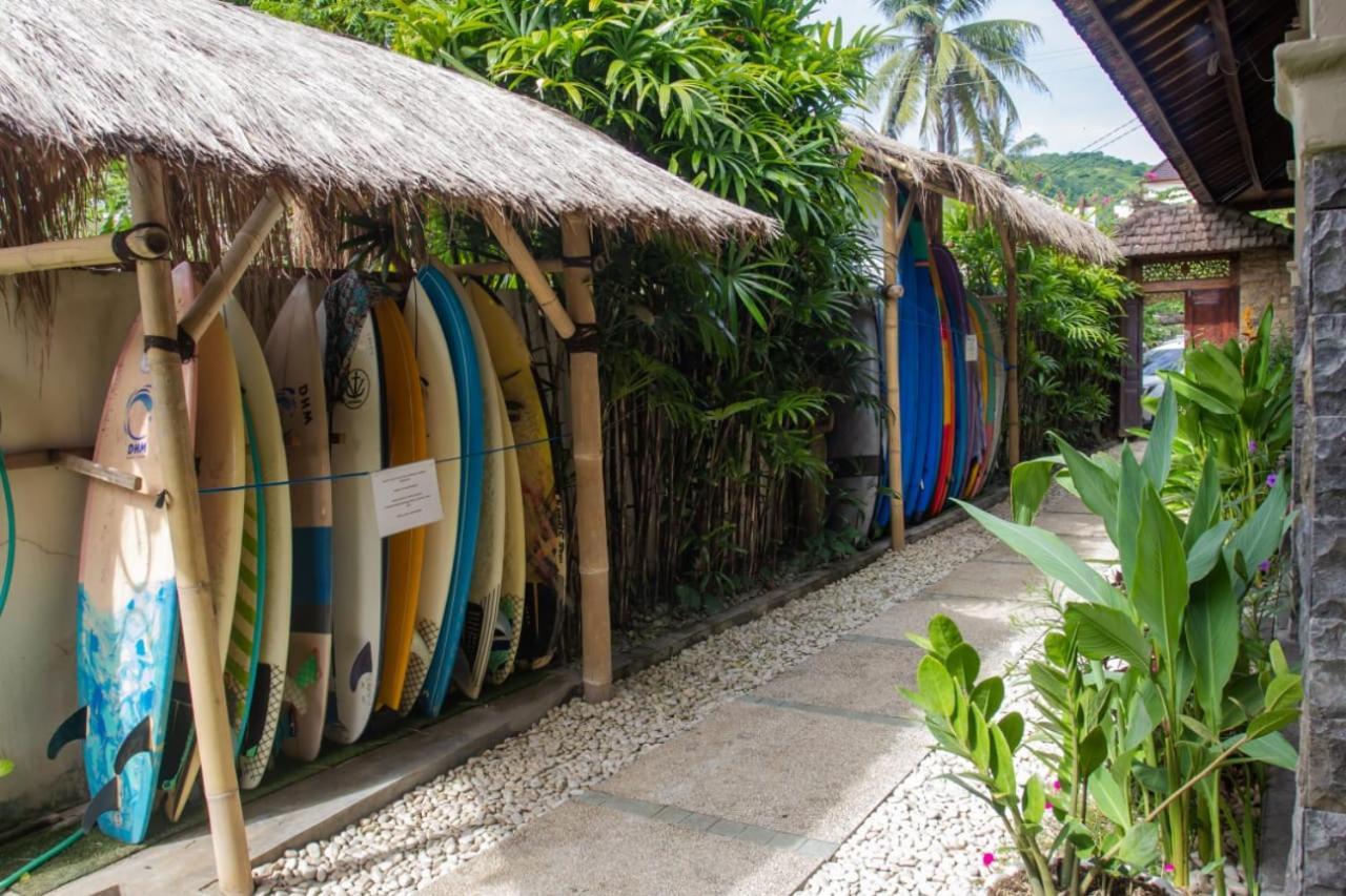 Dhm Surf Villa Kuta  Zewnętrze zdjęcie