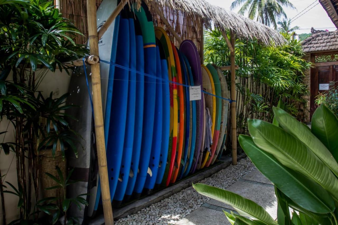Dhm Surf Villa Kuta  Zewnętrze zdjęcie