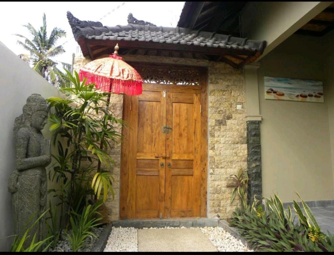 Dhm Surf Villa Kuta  Zewnętrze zdjęcie