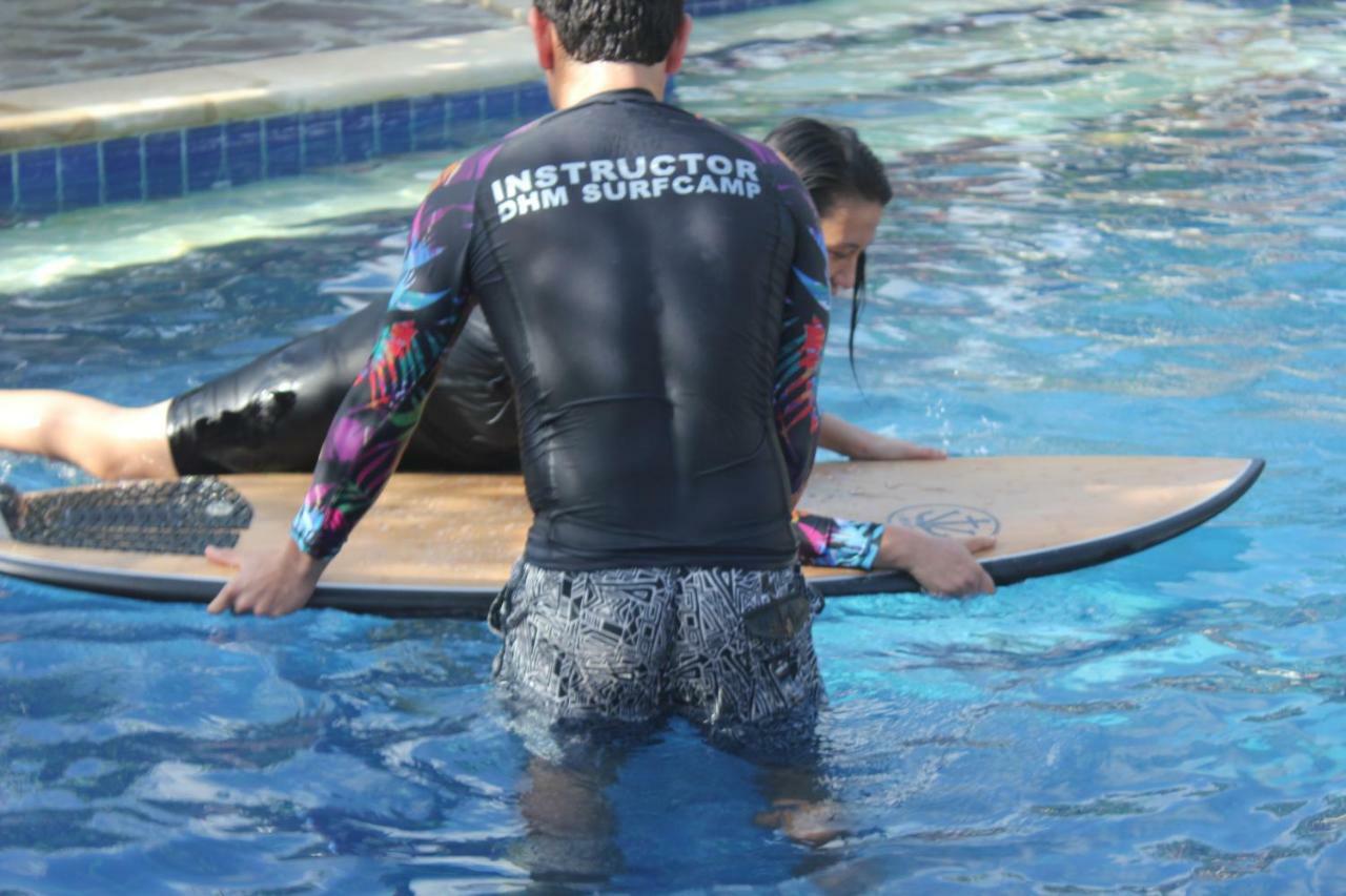 Dhm Surf Villa Kuta  Zewnętrze zdjęcie
